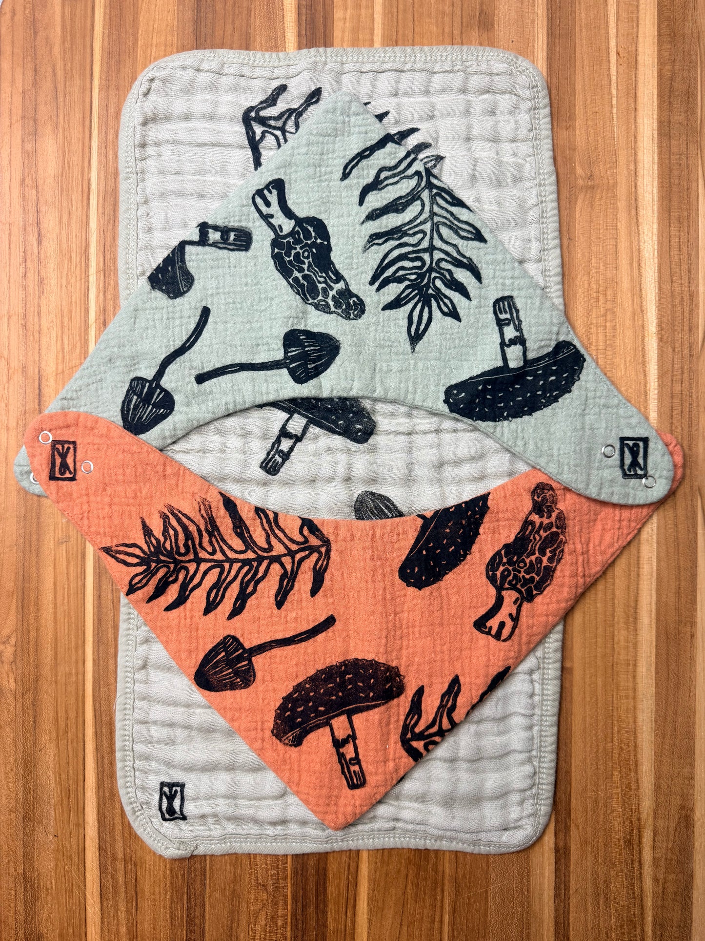 Burp Cloth & Bandana Bib Set - Forest Floor